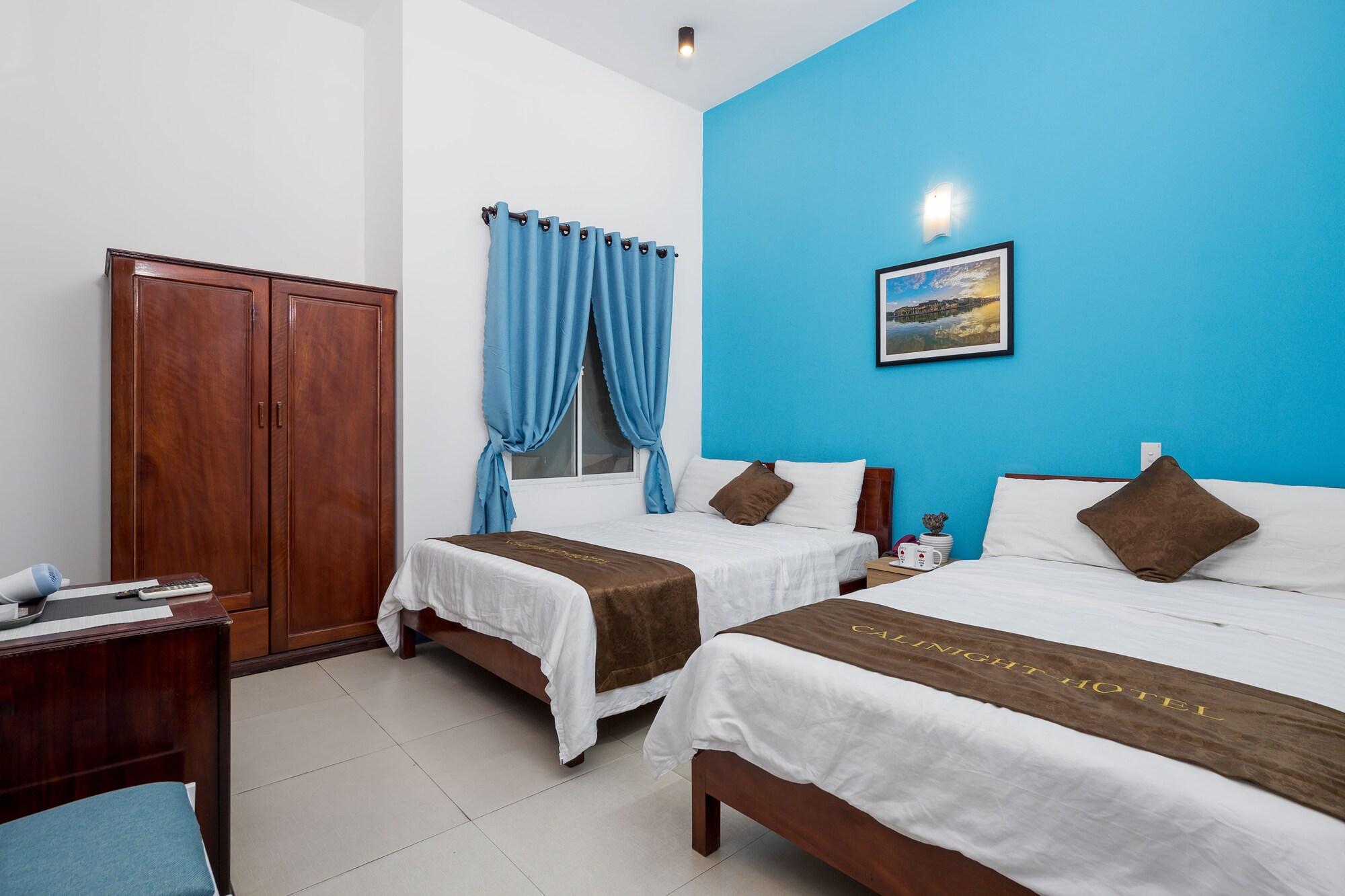Cali Night Hotel Da Nang Bagian luar foto